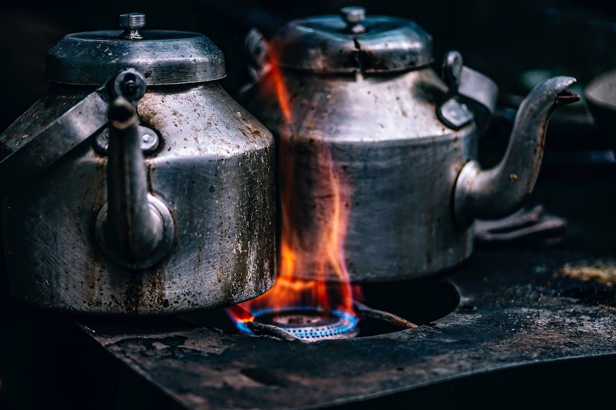 What is the Best Tea Kettle for Gas Stove Surfaces?